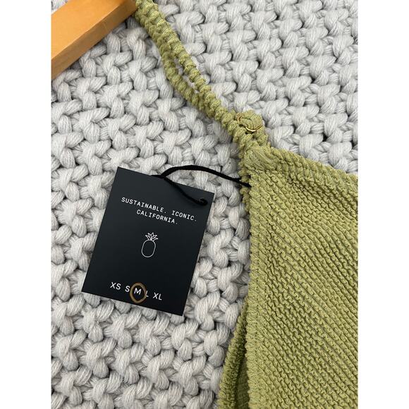 Skatie• ‘Sarah’ Bikini Top in Matcha Crinkle - Picture 5 of 12